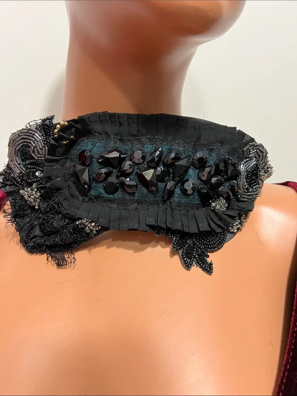 Black Beaded Lace Eye Mask - Elegant Sleep & Costume Accessory